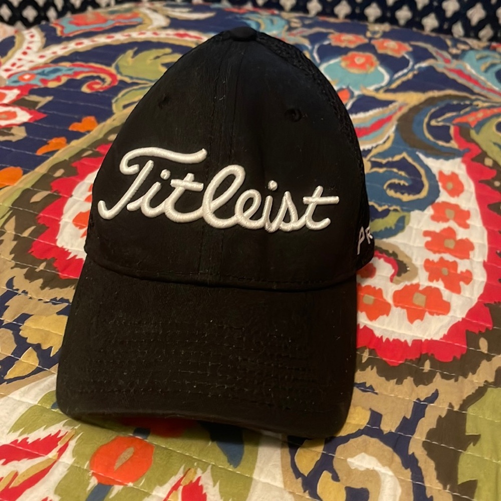 Titleist New Era S/M Pro V 1- FJ Golf Hat